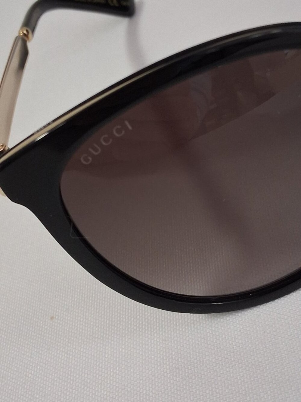 Gucci Women’s Sunglasses GG0077SK-001-56 – Black – New With Tags - Picture 6 of 10